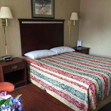 Inn Town Motel Waupun Room photo